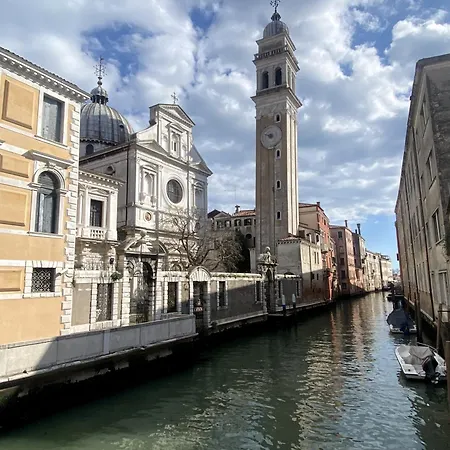 True 2 Bedrooms In The Heart Of Castello Lejlighed Venedig