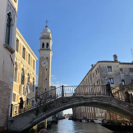 Lejlighed True 2 Bedrooms In The Heart Of Castello Venedig