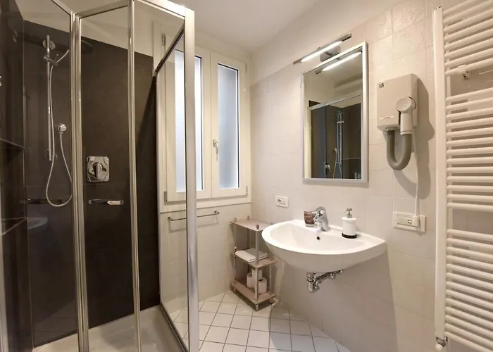 Apartman Castello Heart 2br Walk To San Marco & Biennale *